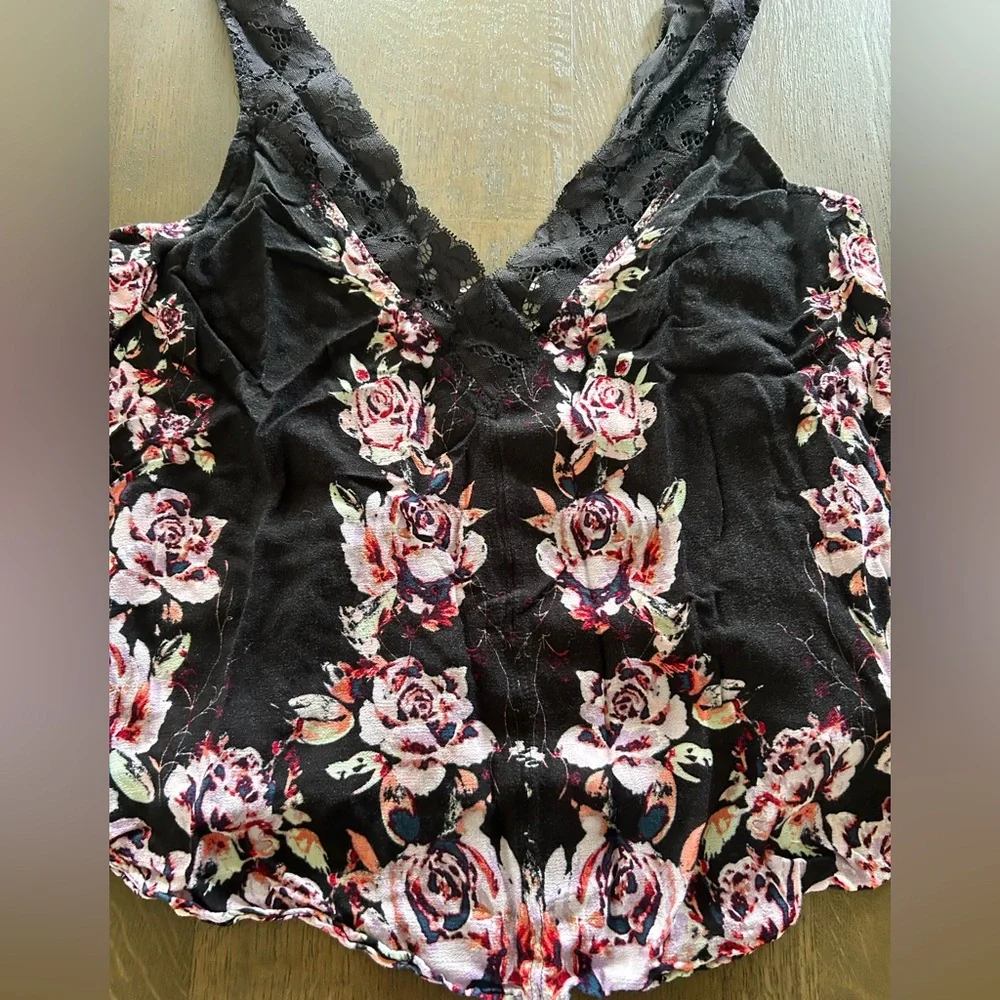 Free people intimately free morning rose floral Tank top black lace trim pink